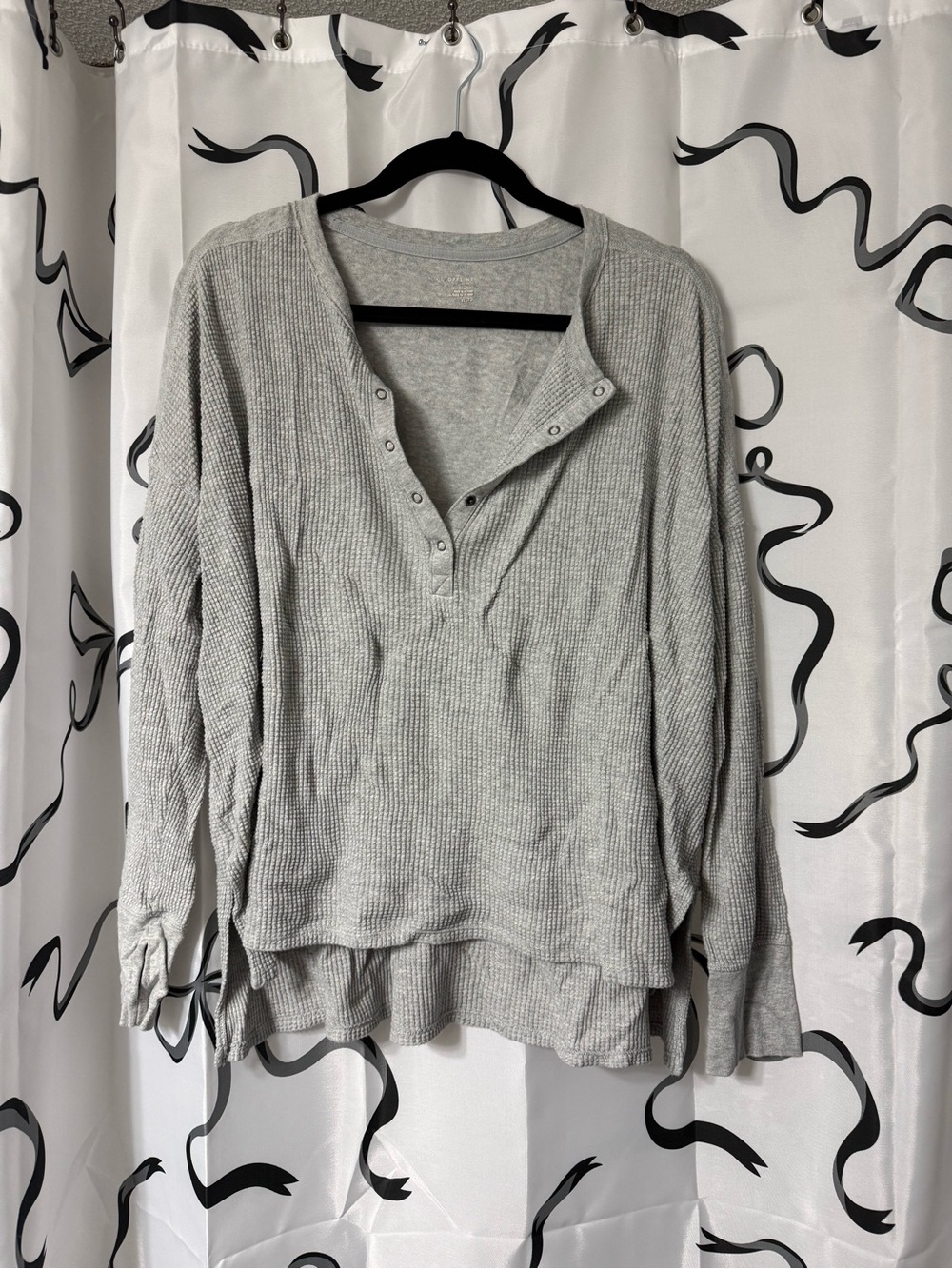 Offline by Aerie, Light Gray Waffle Knit Henley Long Sleeve Top, xl